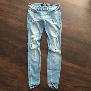 hollister skinny jeans!